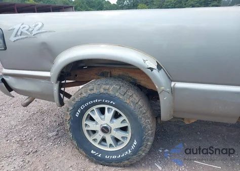 2003 GMC Sonoma Sls from USA, damaged, VIN 1GTCT19X138288286